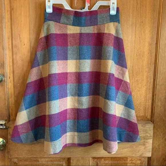Marjun NWOT Blend Midi Skirt Womens Size 26 Waist Wool Plaid Designer Blue - Picture 2 of 12